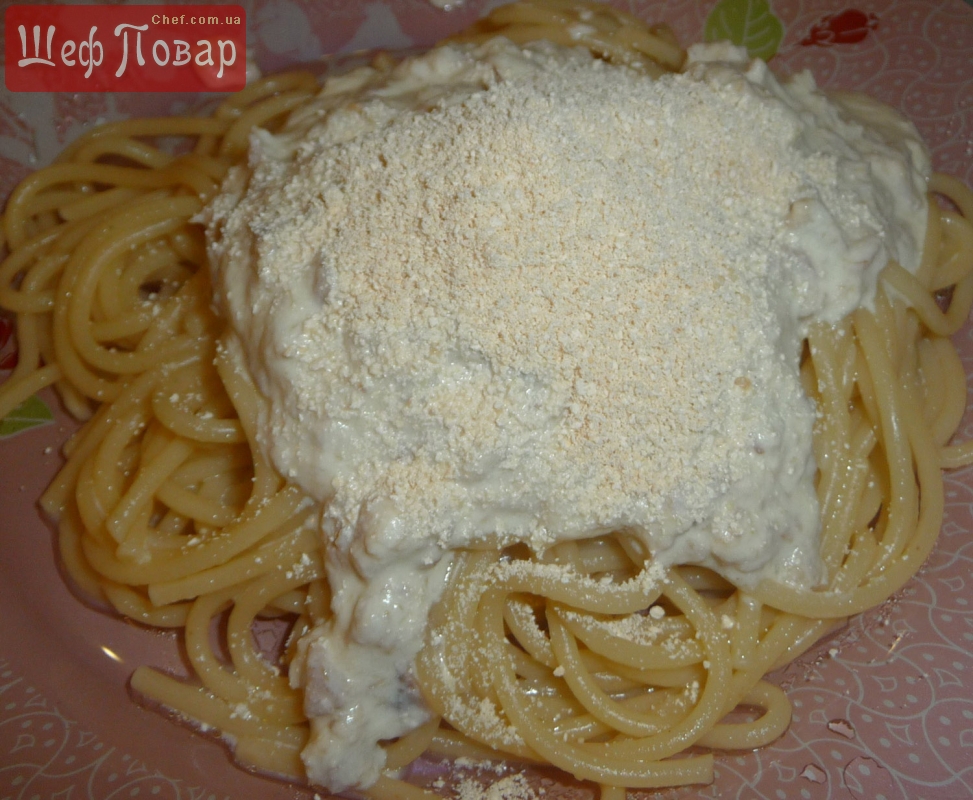 Спагетти с тунцом и сливочным соусом
